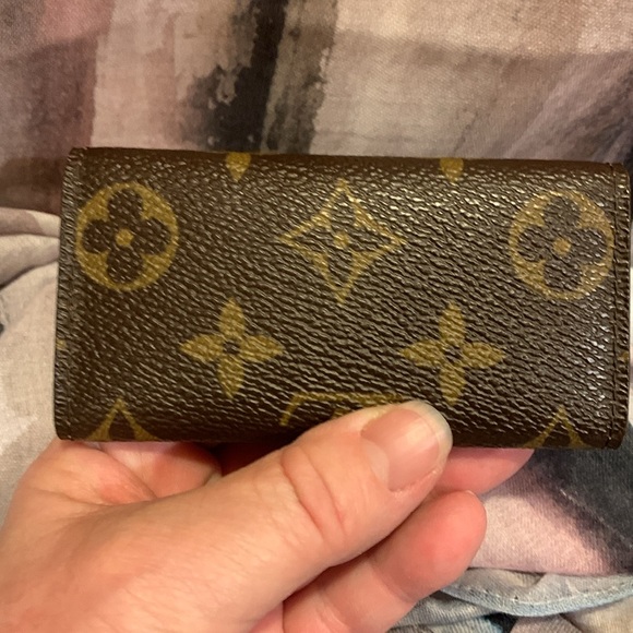 NWOT Louis Vuitton Key Ring !! - Picture 4 of 8